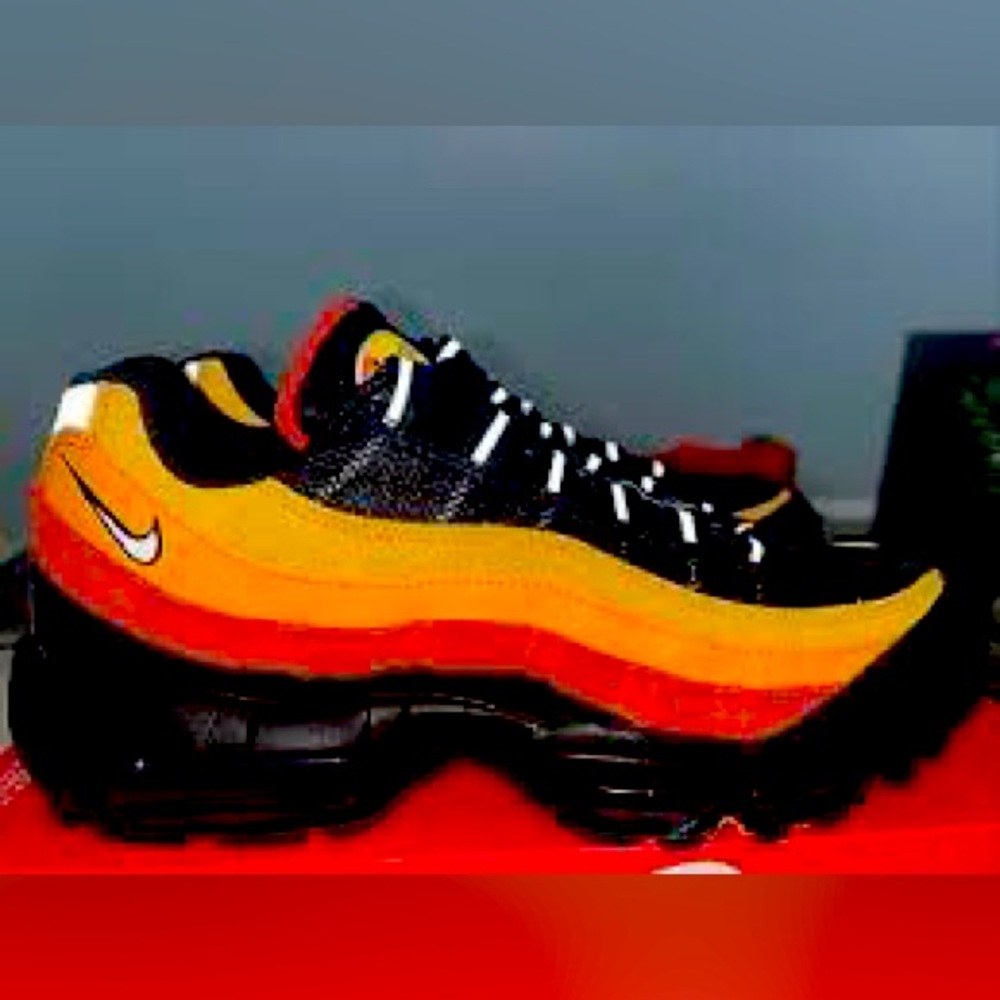 NIKE AIR MAX 95 RAYGUN “VINTAGE ORANGE” RUNNING SNEAKERS MENS SIZE 11